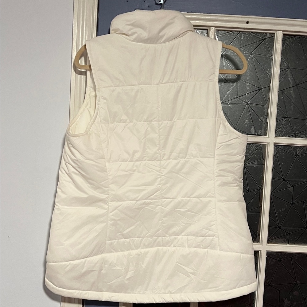 CALIA by Carrie Underwood Off-White Quilted Vest size large - Picture 4 of 4